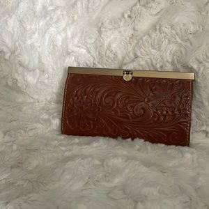 Patricia Nash genuine leather wallet